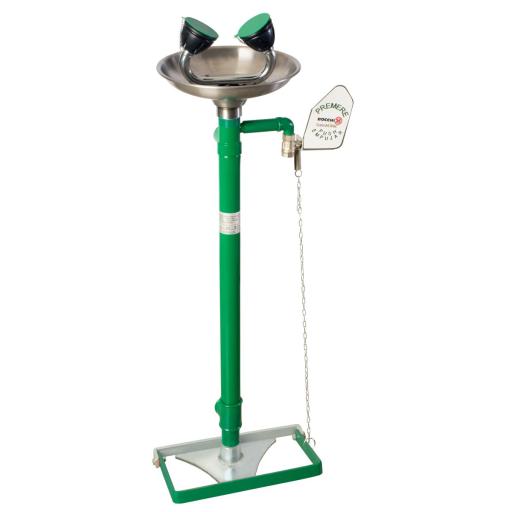 Emergency eye wash station with side lever and pedal